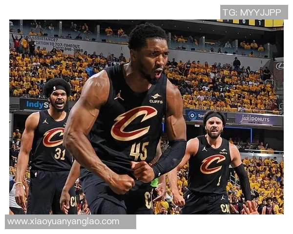 2018年NBA东部季后赛骑士与步行者的激烈对决回顾与分析